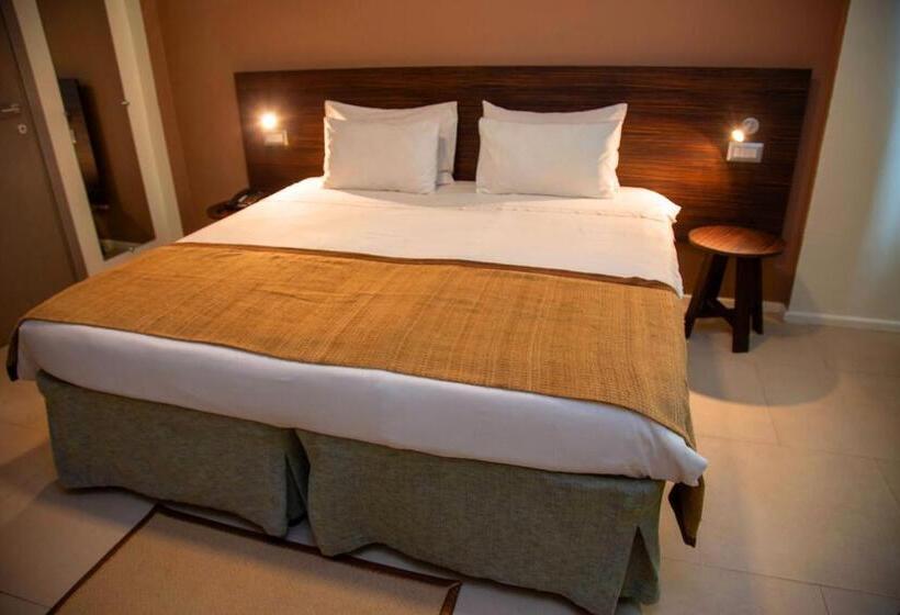 سوییت اجرایی, La Villette