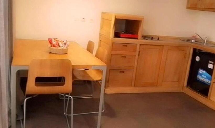 استودیو استاندارد با تراس, La Villette