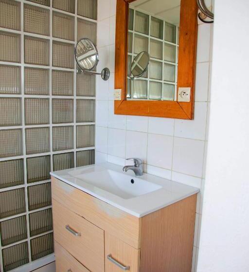 استودیو استاندارد با بالکن, La Villette