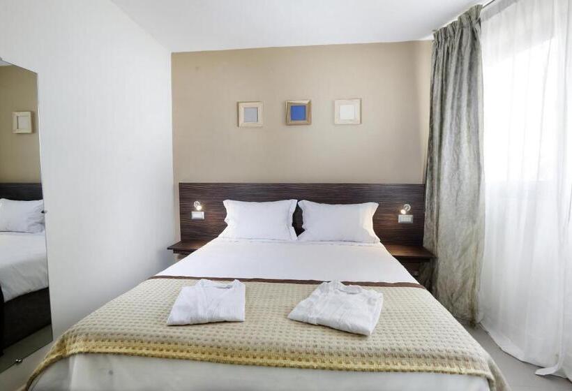 سوئیت سینیور, La Villette