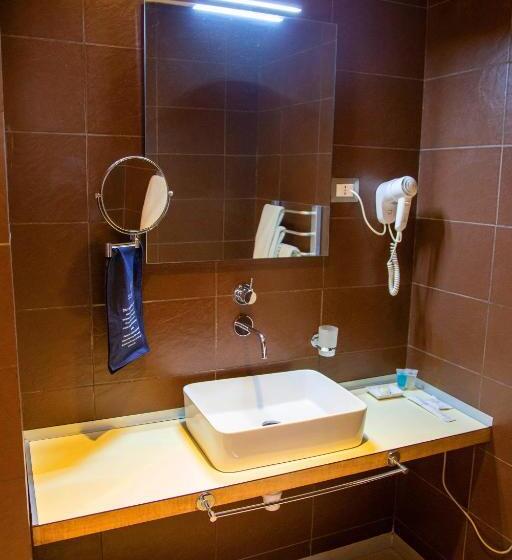 سوییت لوکس, La Villette