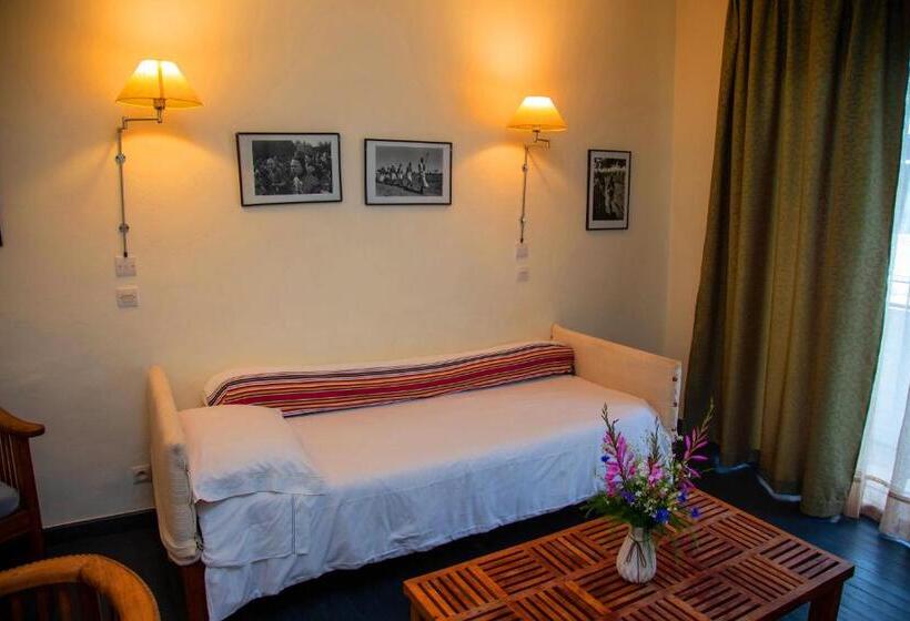 استودیو استاندارد با بالکن, La Villette