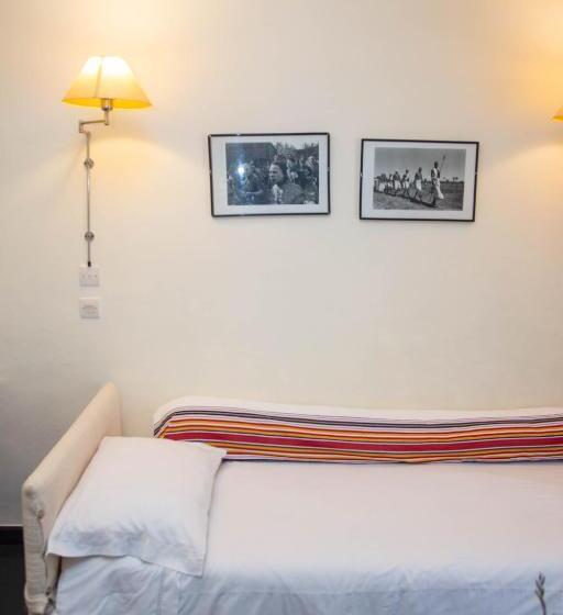 استودیو استاندارد با بالکن, La Villette