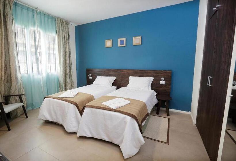 سوییت اجرایی, La Villette