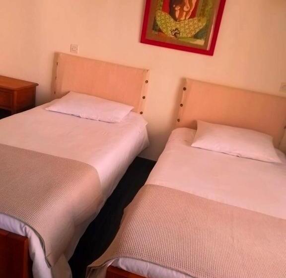 استودیو استاندارد با بالکن, La Villette