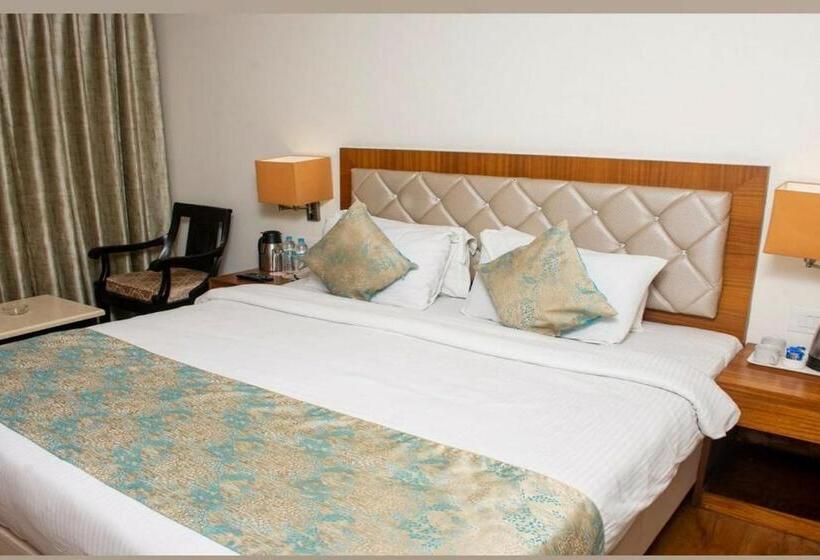 غرفة ديلوكس, Meadows