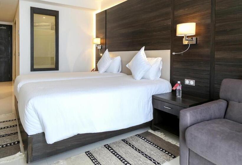 اتاق استاندارد با چشم‌انداز شهر, Radisson Hotel Sfax