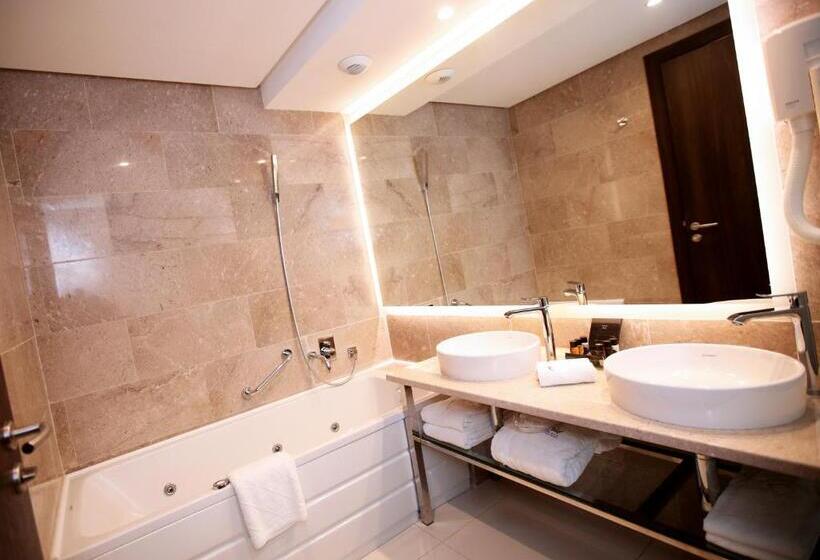 اتاق سوپریور با چشمانداز شهر, Radisson Hotel Sfax