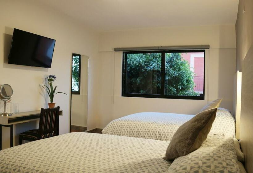 Standardzimmer 2 Doppelbetten, Casa Massima