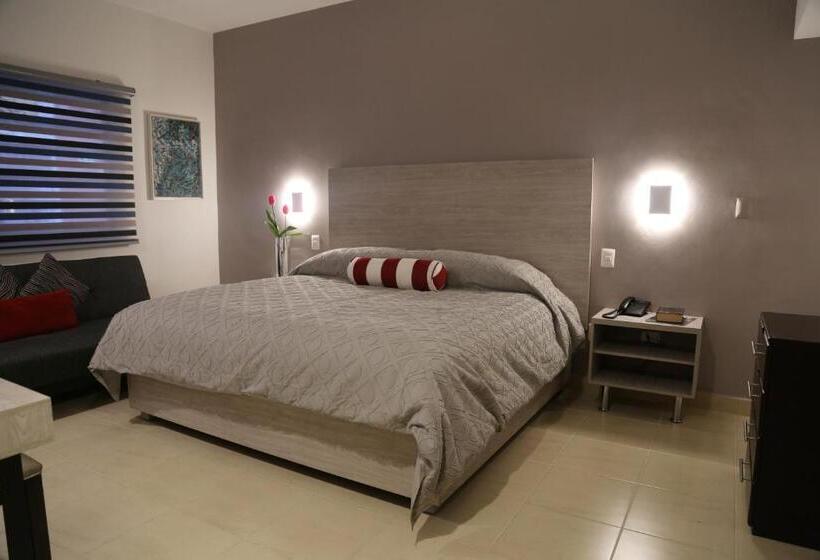 Quarto Estandar, Casa Massima