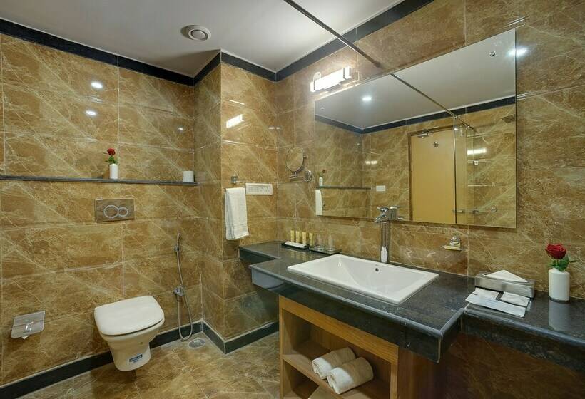 クラブルーム, Cygnett Park Di Arch