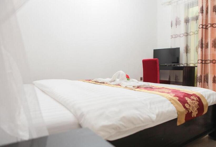 اتاق یک تخته با تراس, Kangaroo Bujumbura