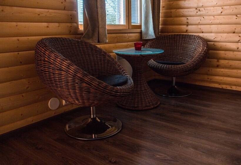 스탠다드 스튜디오, Motelli Rovaniemi
