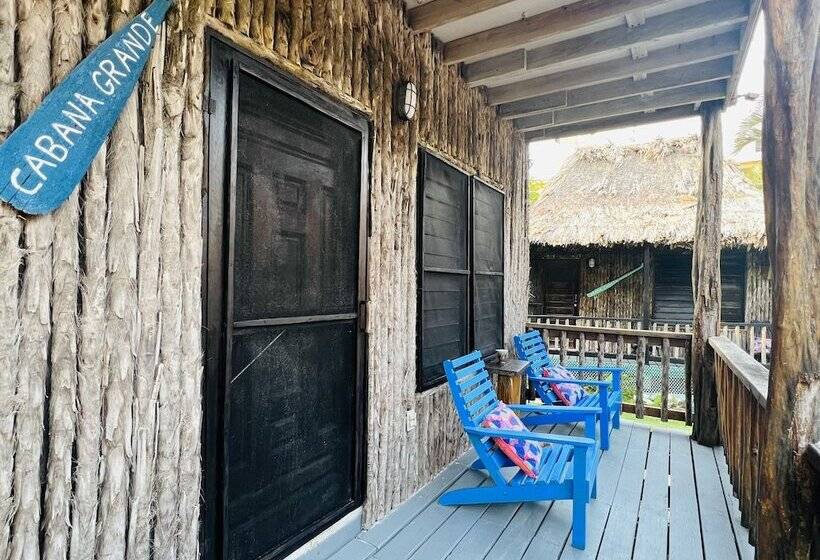 חדר משפחתי נוף לים, Del Rio