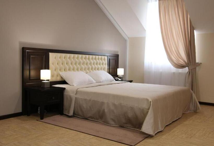 חדר סופריור, Hermes