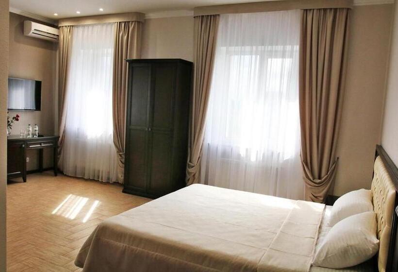 חדר דלוקס, Hermes