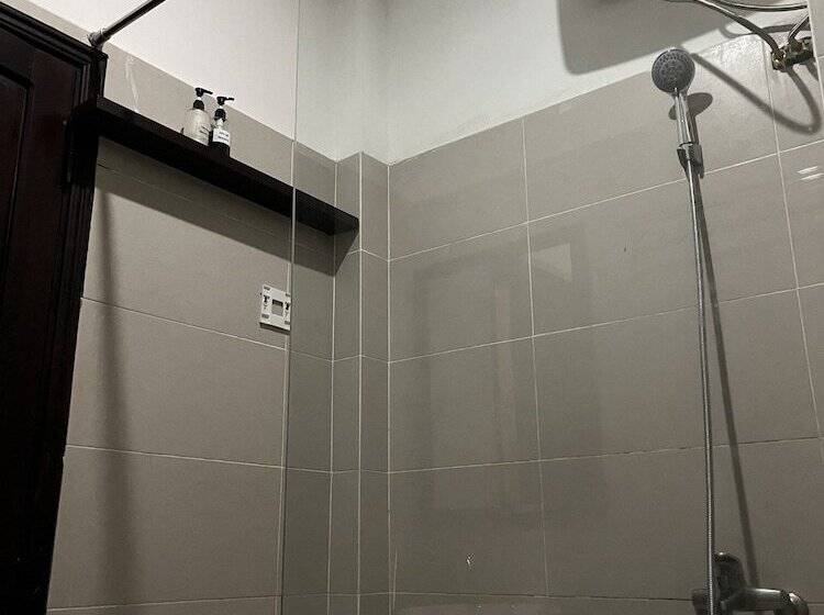 اتاق سوپریور, Kha Hostel