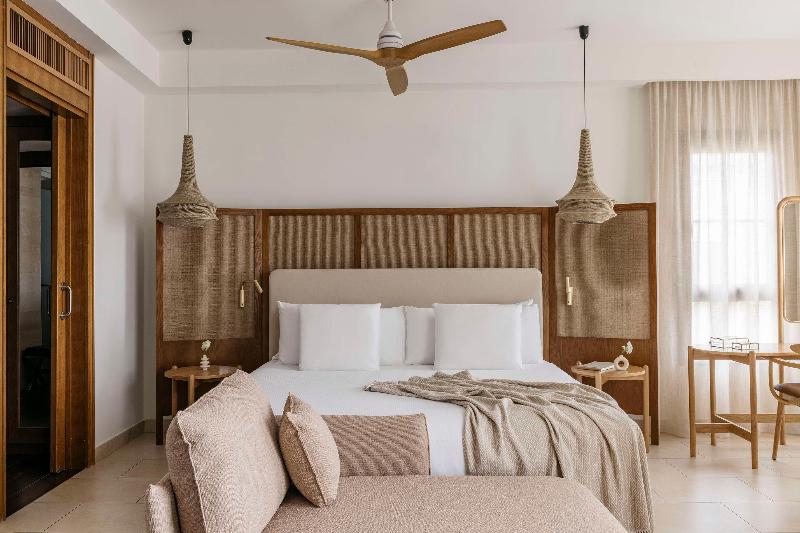 تختخواب در اتاق مشترک, Kha Hostel