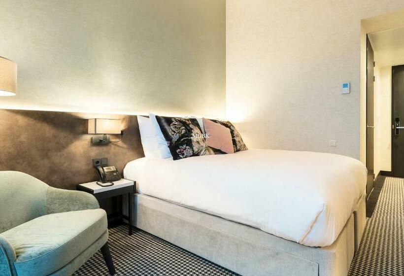 Standard Room Adapted for people with reduced mobility, Monet Garden Hotel Amsterdam