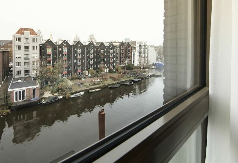 Standard Room Adapted for people with reduced mobility, Monet Garden Hotel Amsterdam