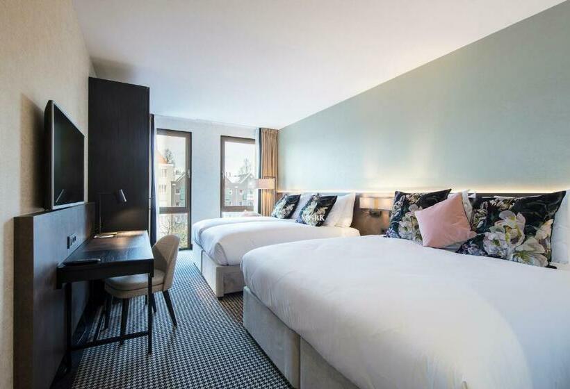 Family Room, Monet Garden Hotel Amsterdam