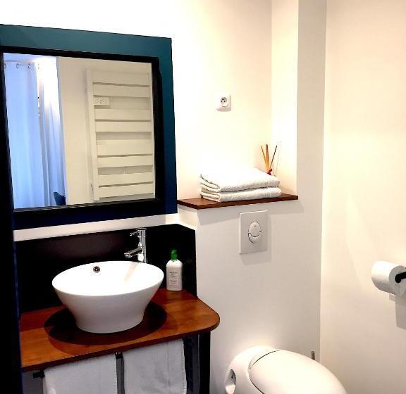 高级园景房, Mont B&b