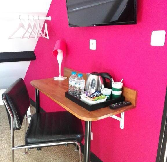 带大床的豪华间, Mont B&b