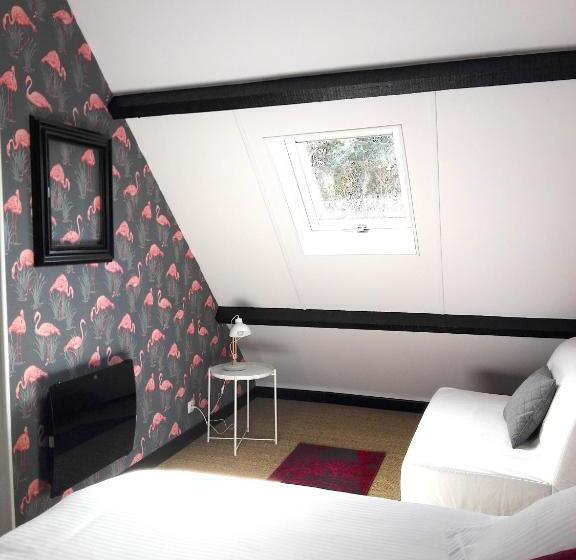 带大床的豪华间, Mont B&b