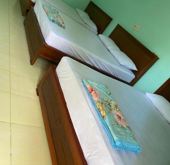 اتاق استاندارد چهار تخته, Lang Chai Guesthouse
