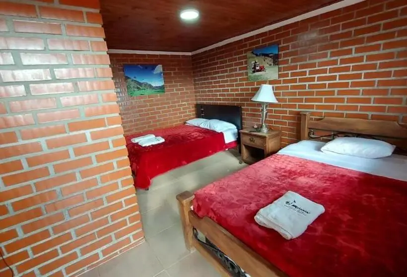 スタンダード４人部屋, Finca Hotel La Melania