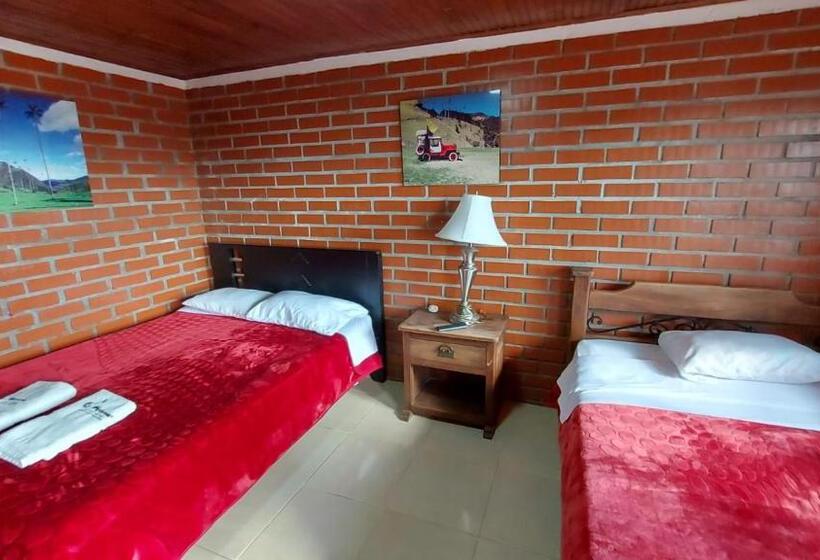 四人标准间, Finca Hotel La Melania