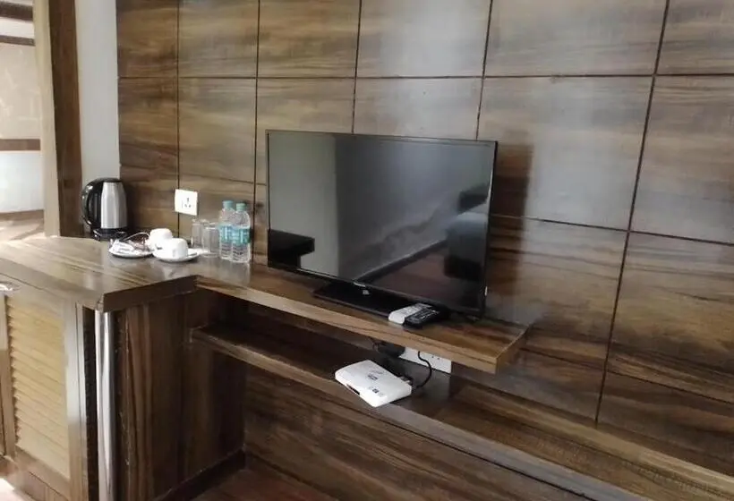 Chambre Standard Vue Ville, Eqbal Inn