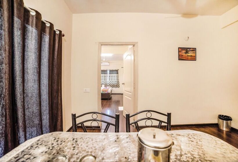 豪华房间, Fabhotel East Field Homes   Nr Airport Road