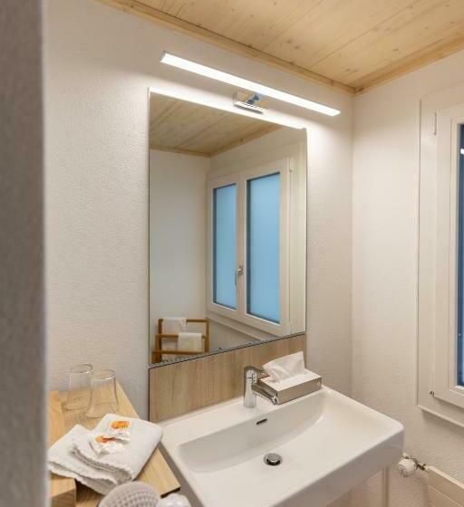 غرفة سوبيريور سرير كينج, Roggenstock Lodge