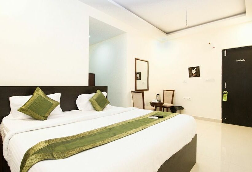 豪华房间, Treebo Midtown