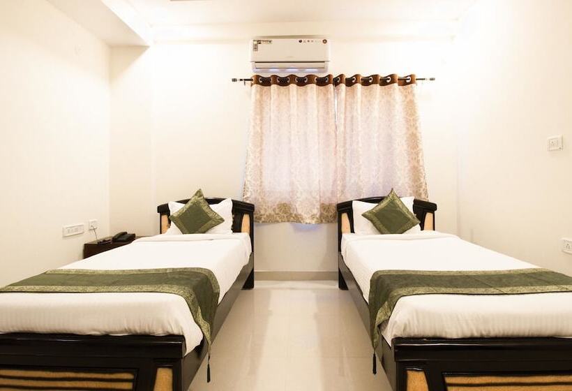 豪华房间, Treebo Midtown