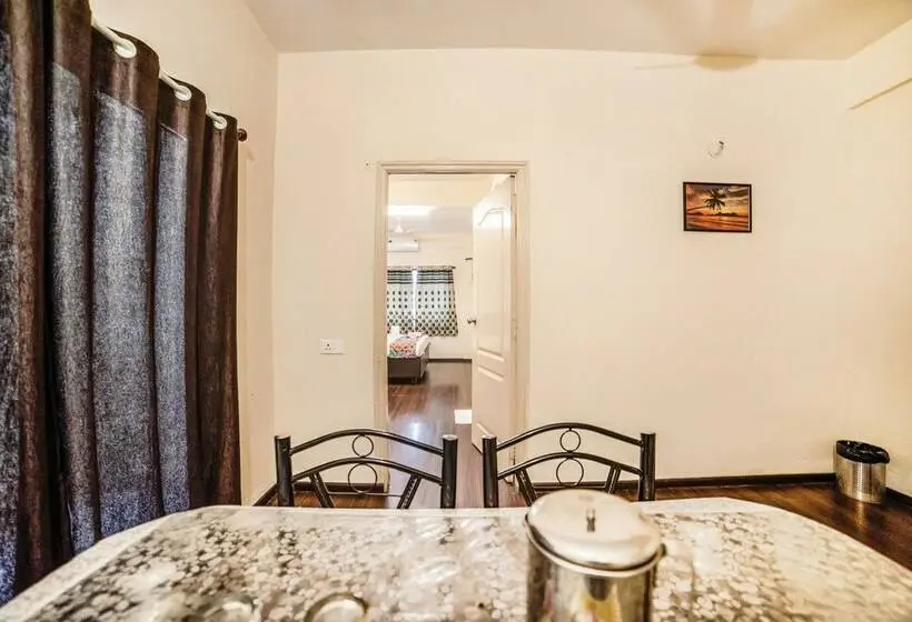 デラックスルーム, Fabhotel East Field Homes   Nr Airport Road
