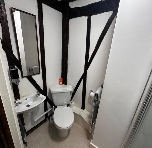 חדר סטנדרט, 36 Heritage House