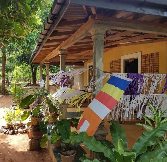 Четырехместный Номер Стандарт, Thilina Homestay