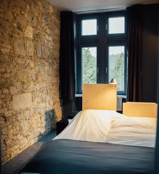 Basic-huone, Auberge De L'abbaye