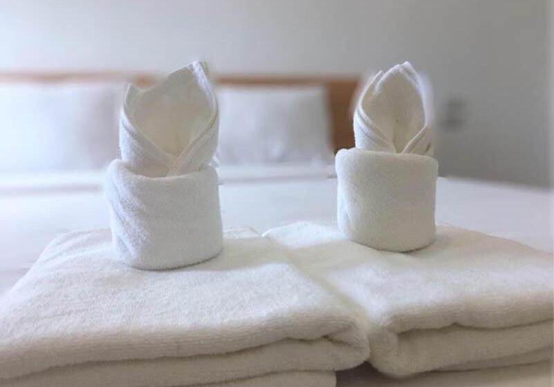 キングサイズベッドのスタンダードルーム, Bankhun