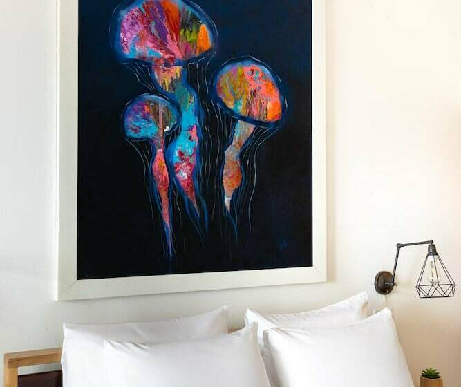 سوییت با چشمانداز دریا, Divers Paradise Boutique