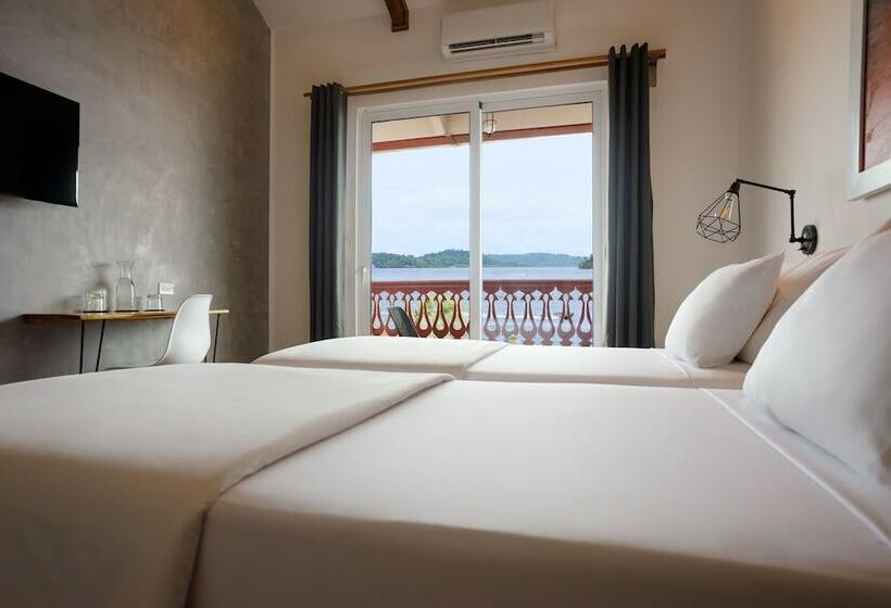 اتاق استاندارد با چشمانداز دریا, Divers Paradise Boutique