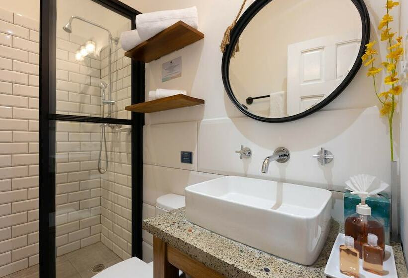 اتاق استاندارد با چشمانداز دریا, Divers Paradise Boutique