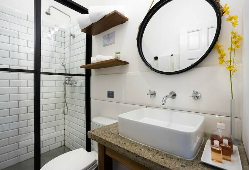 اتاق استاندارد با بالکن, Divers Paradise Boutique