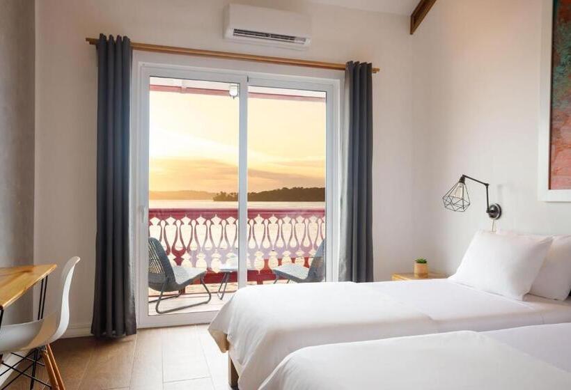 اتاق استاندارد با چشمانداز دریا, Divers Paradise Boutique