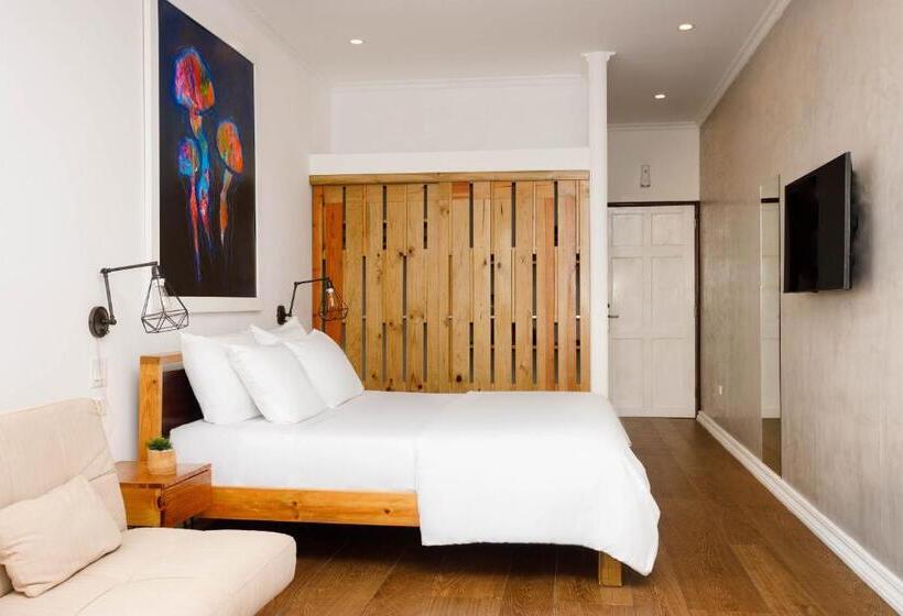 سوییت با چشمانداز دریا, Divers Paradise Boutique