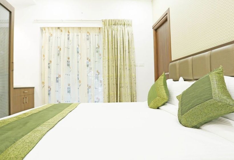 Номер Deluxe, Treebo Pechis Castle