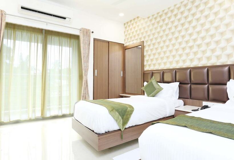 Номер Deluxe, Treebo Pechis Castle