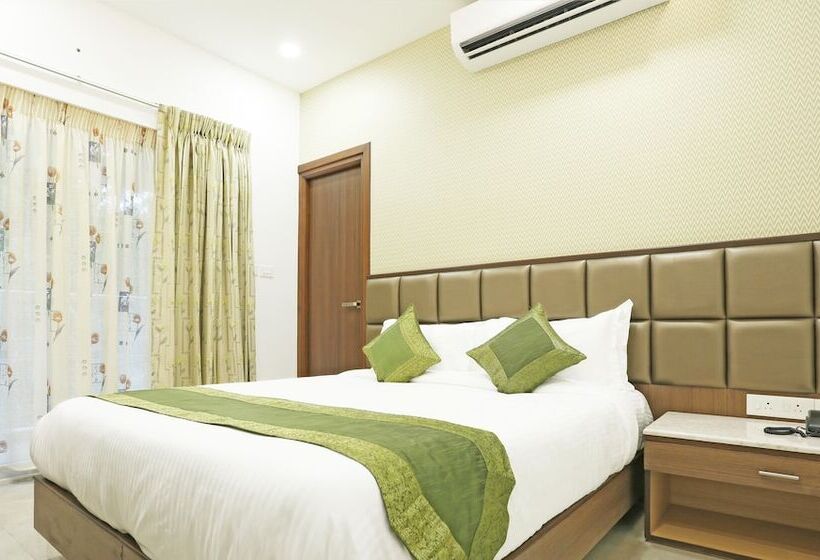 Номер Deluxe, Treebo Pechis Castle